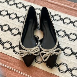 Black Pointed Toe Ballet Flats with silver blinge Rope Bow Detail